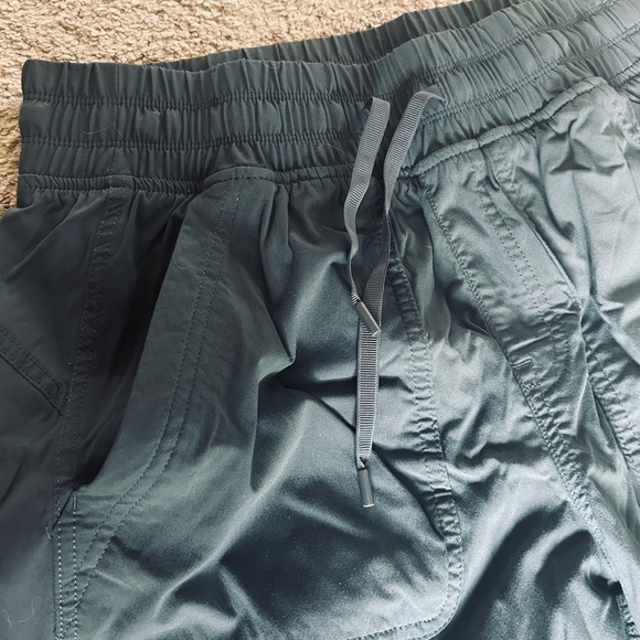 Eddie Bauer Joggers - Picture 4 of 5
